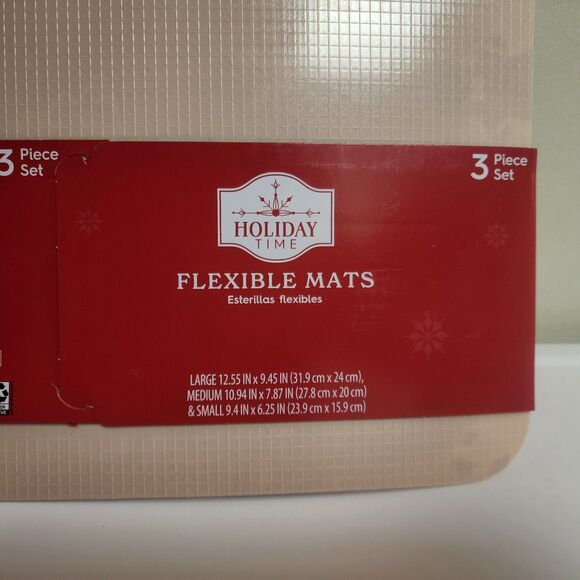 Holiday Time 3 Piece Flexible Mats Red, White, Green Includes 3 Convenient Sizes - Picture 10 of 11